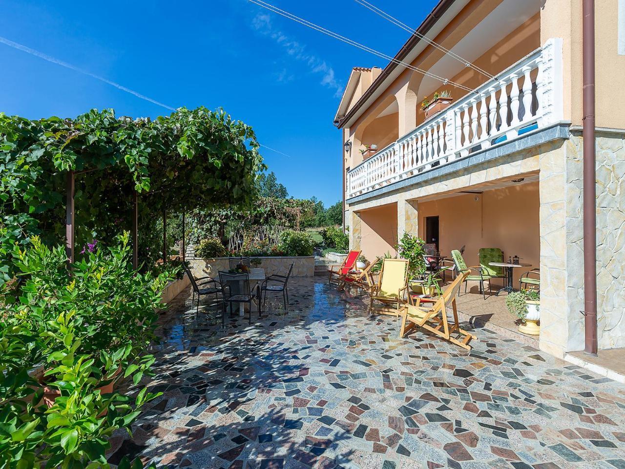 Apartments Alice Green Oasis - Пореч Экстерьер фото